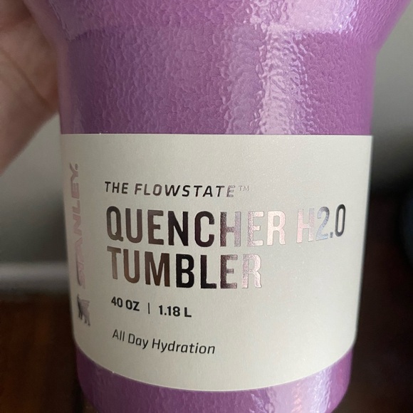 NWT Stanley Quencher H2.0 Tumbler - Picture 4 of 6